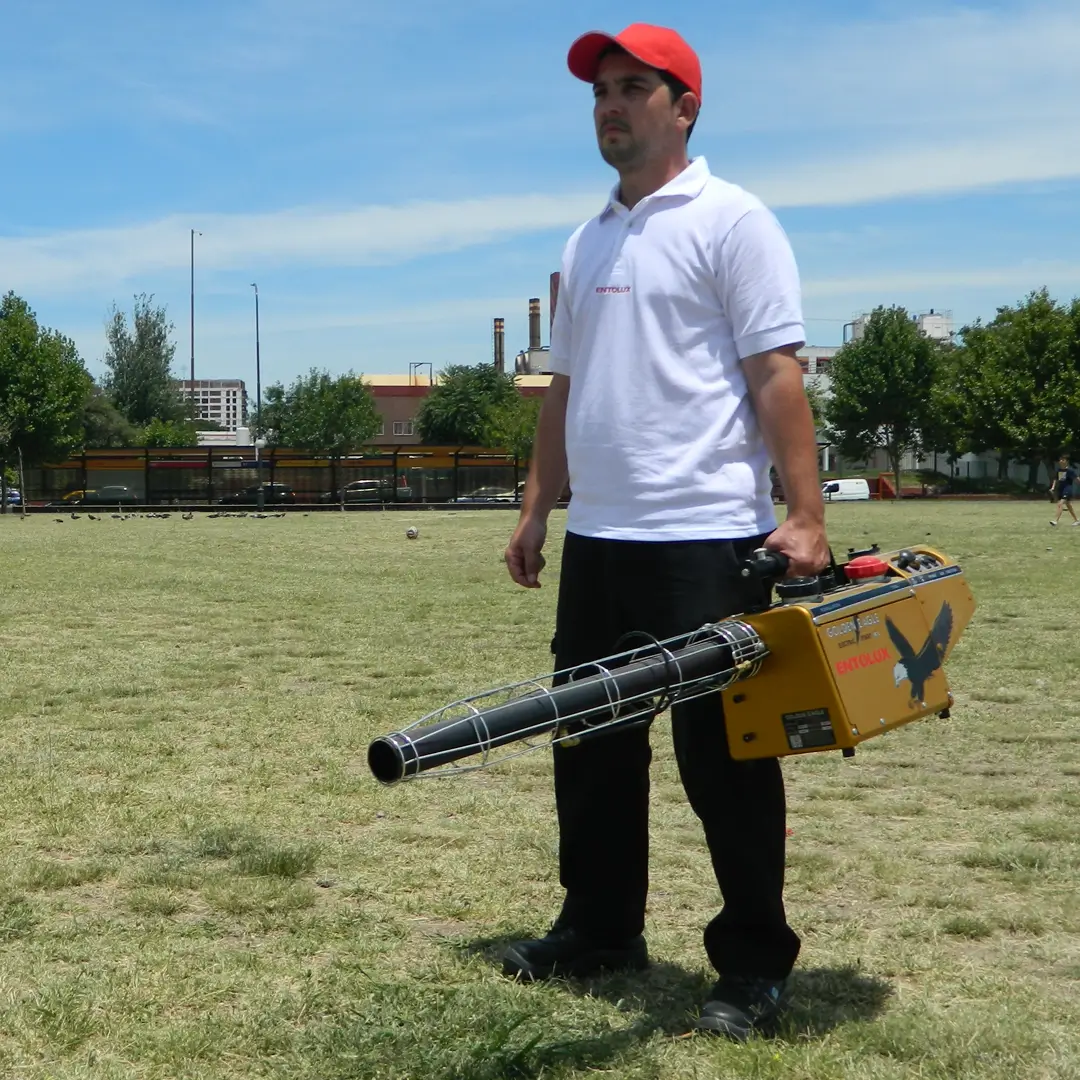 Técnico profesional de Entolux